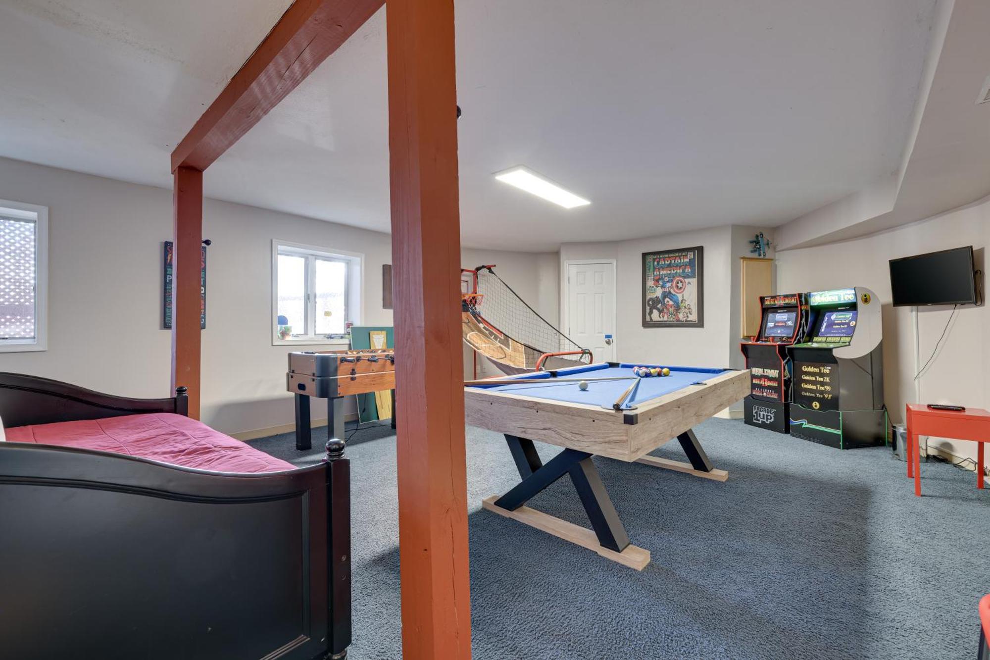 Unique Roundhouse: Hot Tub-Game Room-Firepit&More! Bushkill Luaran gambar