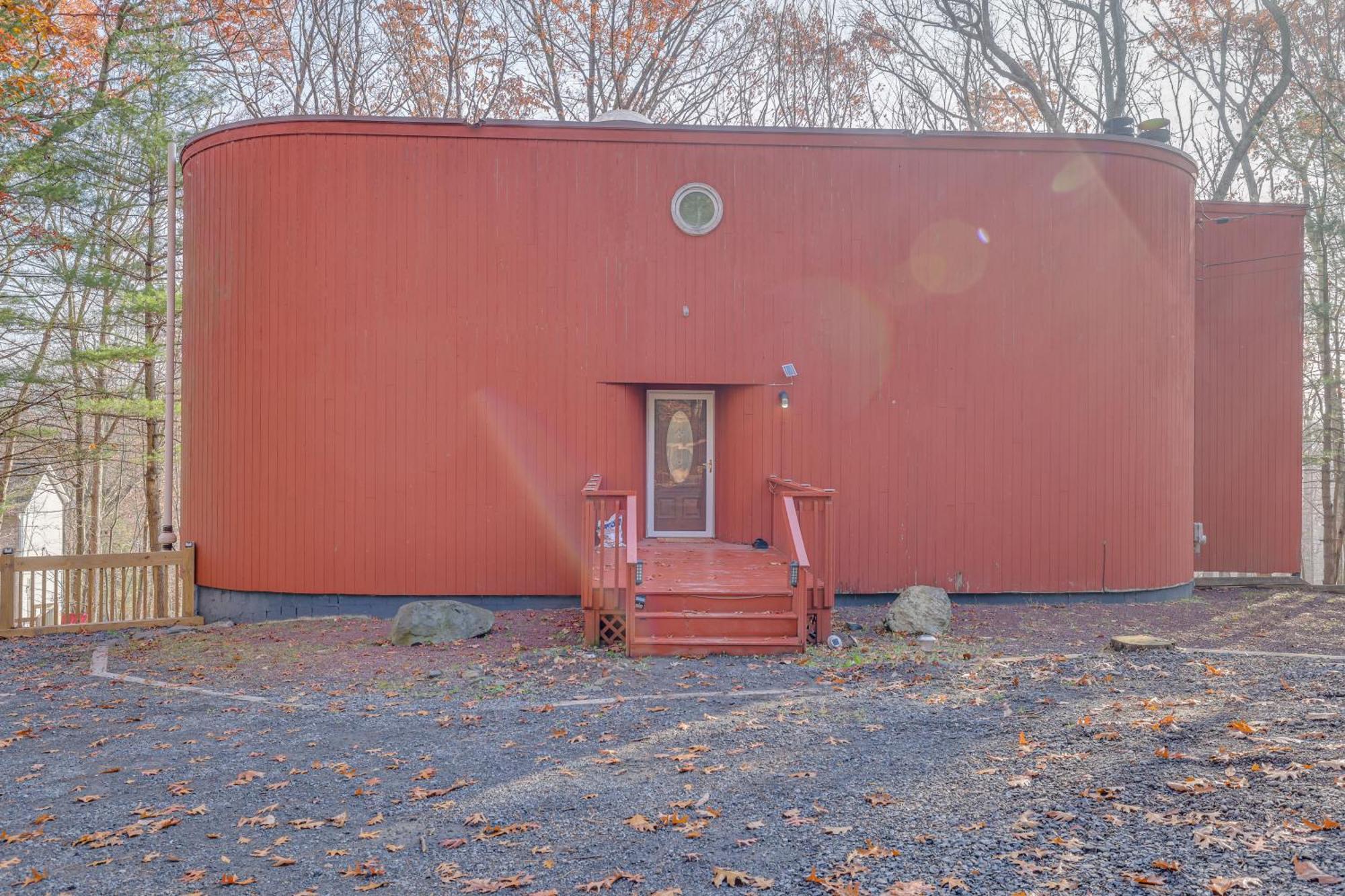 Unique Roundhouse: Hot Tub-Game Room-Firepit&More! Bushkill Luaran gambar