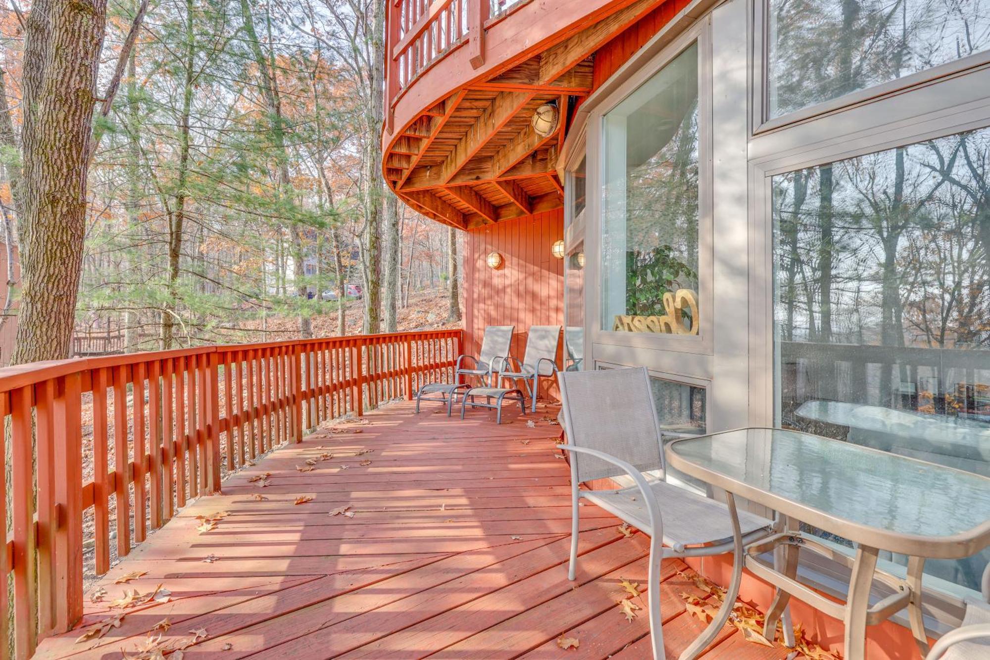 Unique Roundhouse: Hot Tub-Game Room-Firepit&More! Bushkill Luaran gambar