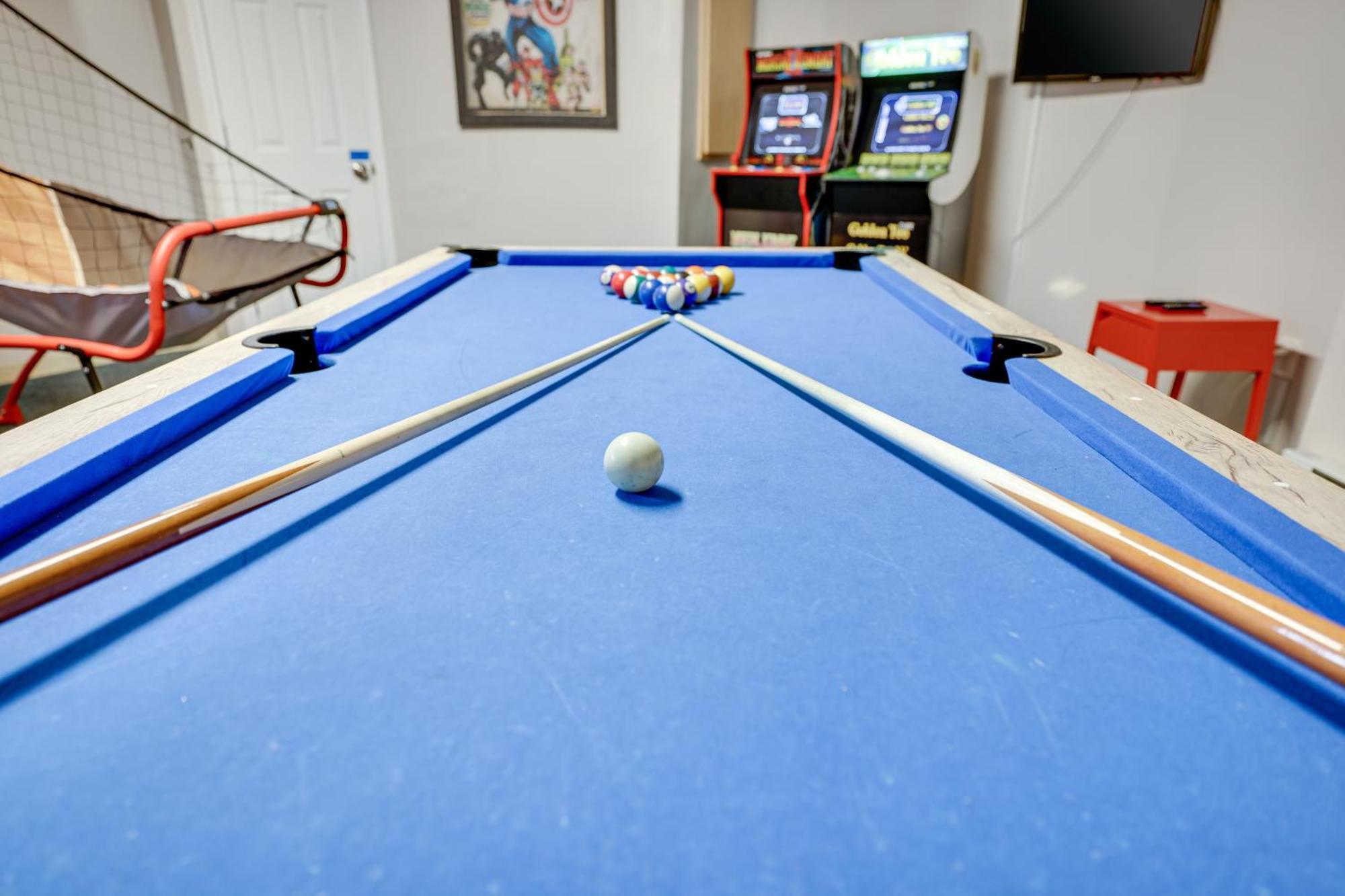 Unique Roundhouse: Hot Tub-Game Room-Firepit&More! Bushkill Luaran gambar